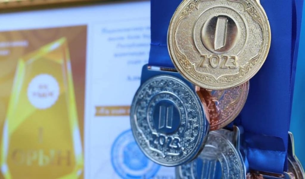 ПӘНДЕР ОЛИМПИАДАСЫНДАҒЫ ҮЗДІК 100 МЕКТЕП. ЖЕТІСУДЫҢ ТӨРТ МЕКТЕБІ ТІЗІМДЕ