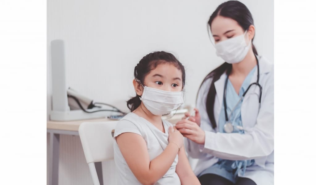 1 қыркүйектен дәрігерлер мен орта медициналық қызметкерлердің жалақысы өседі