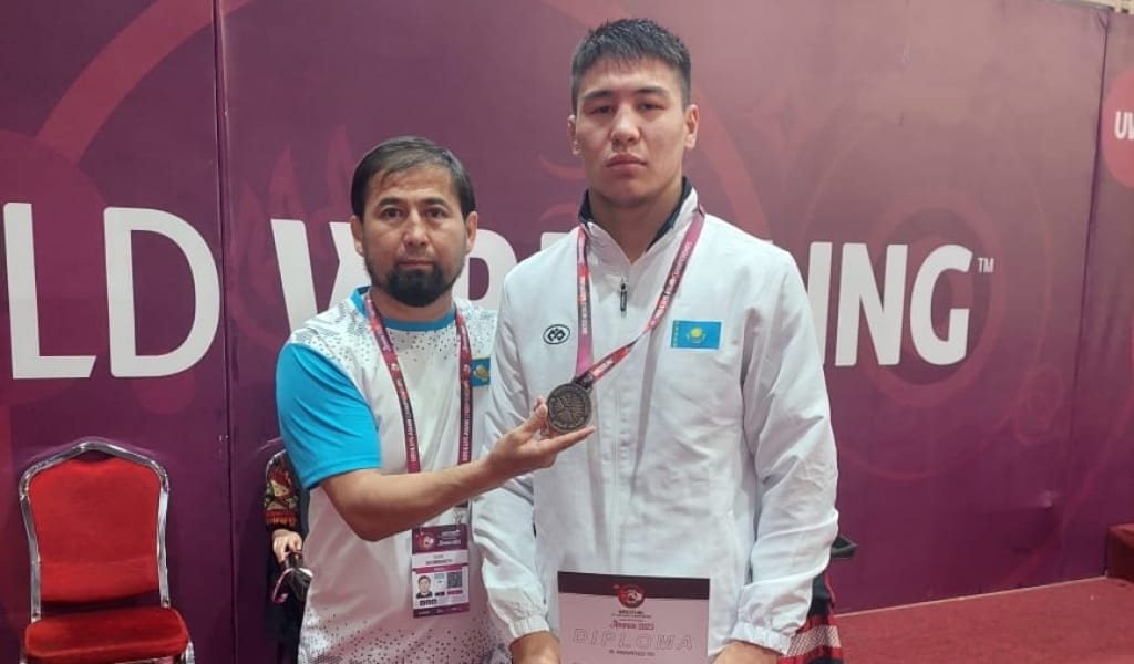 АЛҒАШҚЫ КҮНІ ТӨРТ МЕДАЛЬ