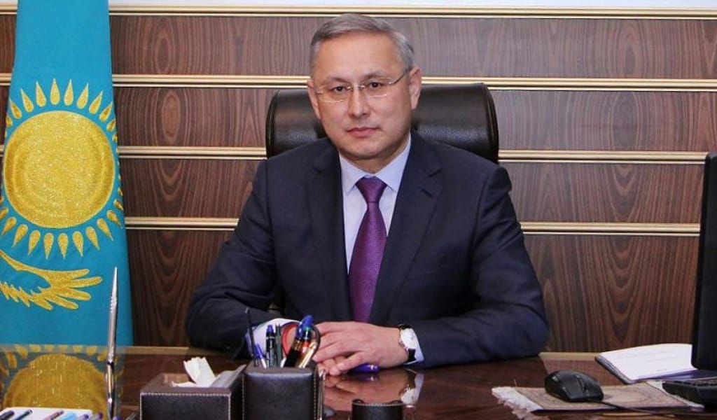 ОБЛЫС ӘКІМІ КЕРБҰЛАҚ АУДАНЫНЫҢ ТҰРҒЫНДАРЫМЕН КЕЗДЕСЕДІ