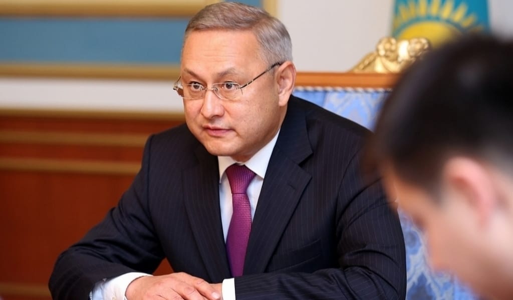 "Бүгінгінің әкіміне не жетпейді?»: Исабаев аудан әкімін сынады