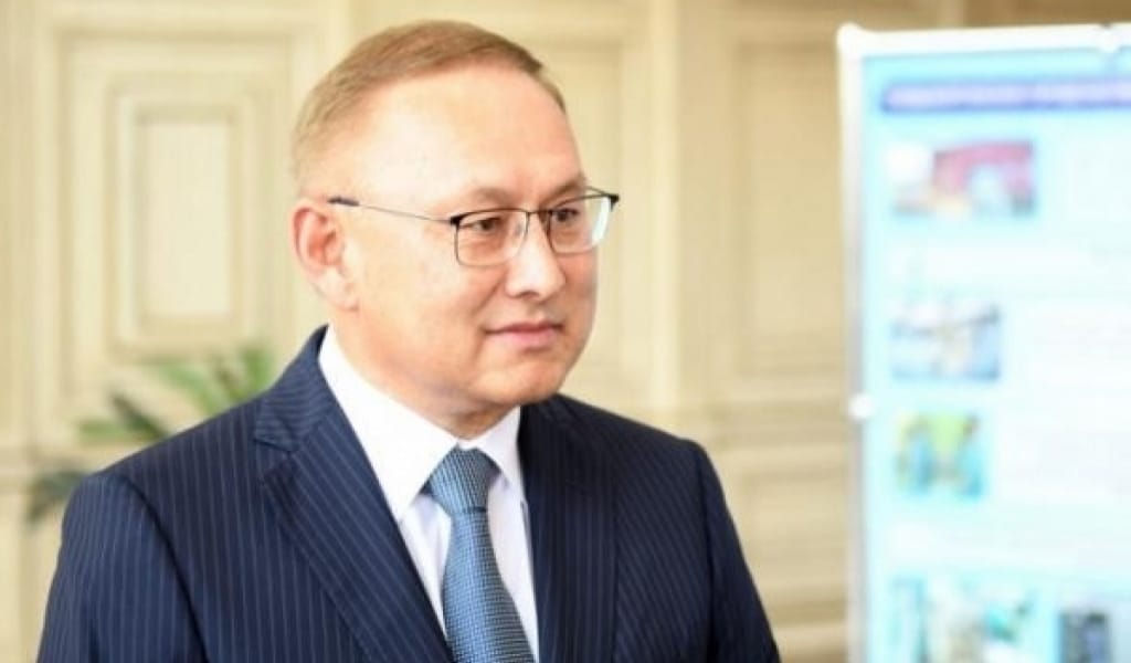 ОБЛЫС ӘКІМІ АЛАКӨЛ АУДАНЫНЫҢ ТҰРҒЫНДАРЫН ЖЕКЕ МӘСЕЛЕСІ БОЙЫНША ҚАБЫЛДАДЫ
