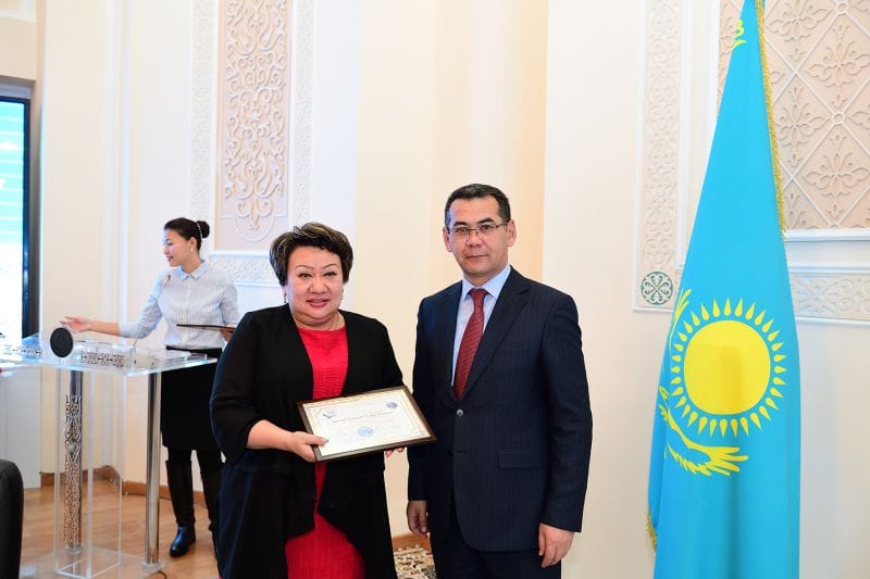 ТІЛ ЖАНАШЫРЛАРЫ МАРАПАТТАЛДЫ