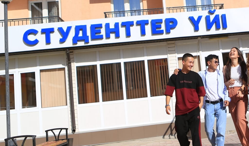 Жаңа оқу жылына жатақханалар дайын ба: Депутаттар студенттік жатақханалардың дайындығын тексерді