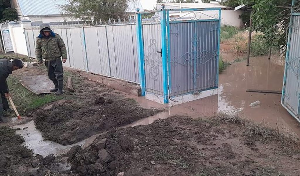 Жауыннан зардап шеккен ауылдарға материалдық көмек көрсетіледі