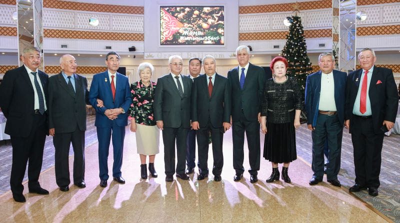 Қарттарым, аман-сау жүрші