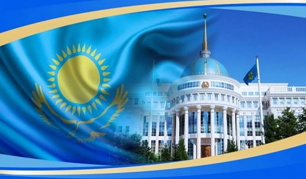 БОЛАШАҚ БІЛІМДІ ЖАСТАРДЫҢ ҚОЛЫНДА