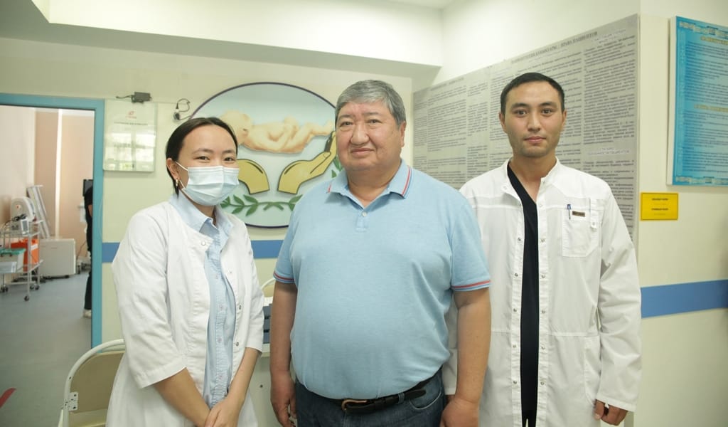 Белгілі хирургтің шеберлік сабағы