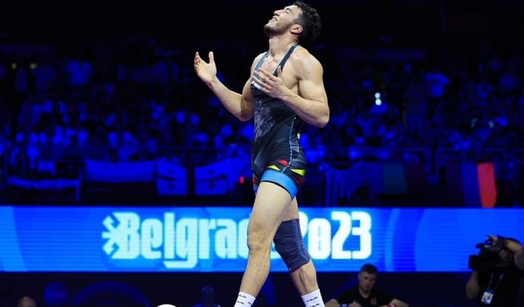 Мемлекет басшысы Ризабек Айтмұқанды жеңісімен құттықтады