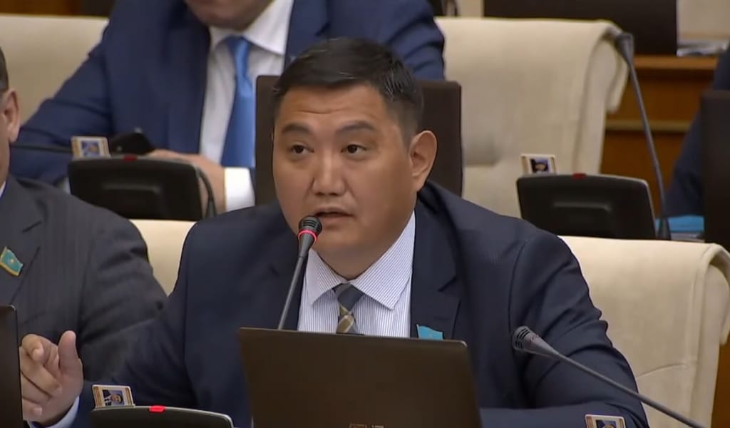 "Әкіммен ауыз жаласқан": Мәжіліс депутаты бірқатар өңірдегі сорақы оқиғаны жайып салды