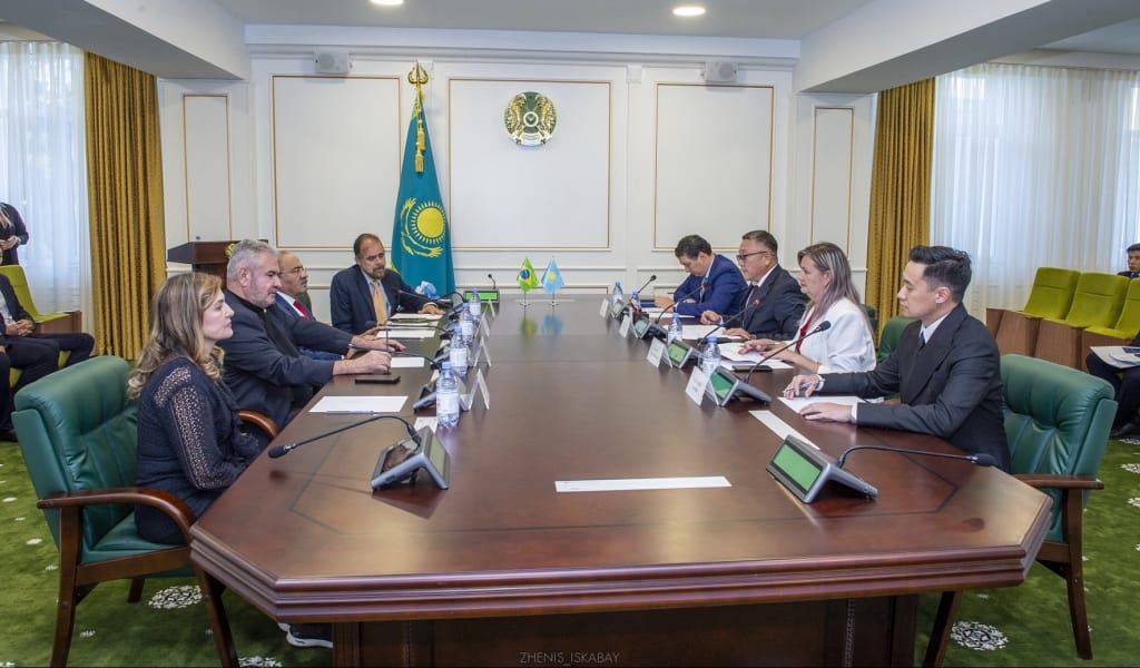 ҚАЗАҚСТАН МЕН БРАЗИЛИЯ ӨКІЛДЕРІ КЕЗДЕСТІ