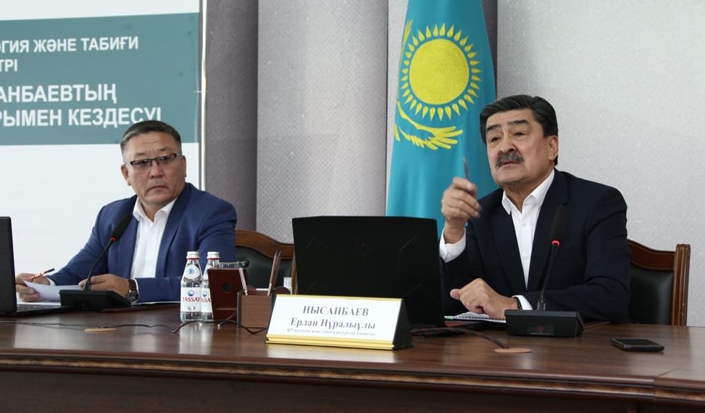 ҚР экология және табиғи ресурстар министрі Текелі қаласының тұрғындарымен кездесті