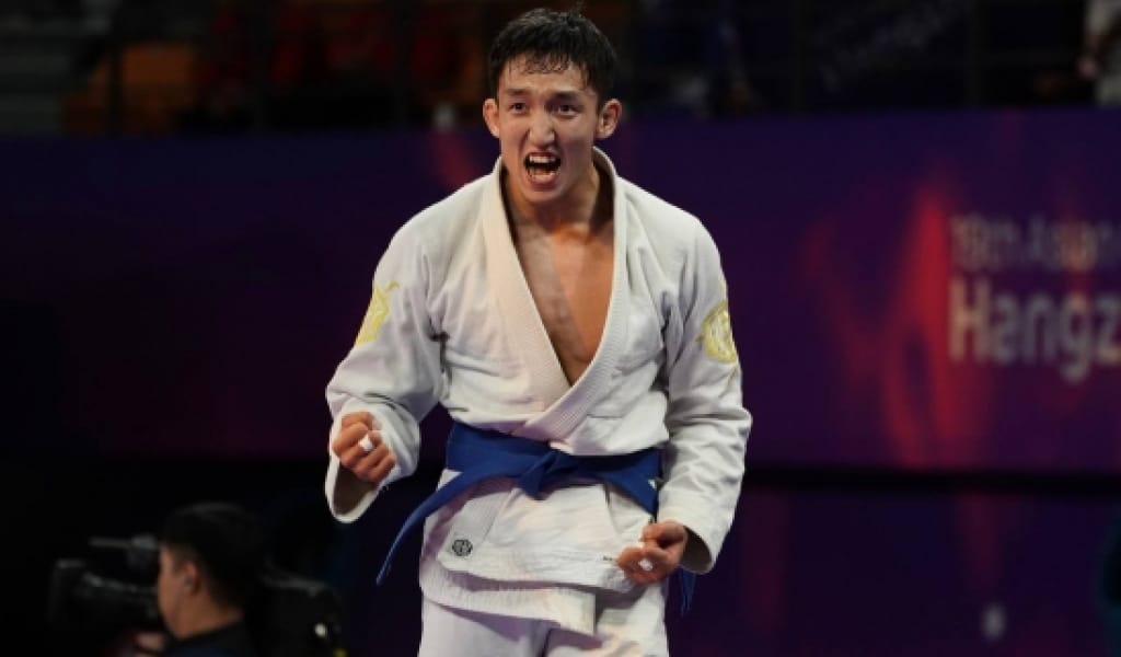 Қазақстан қоржынына жетінші алтын түсті