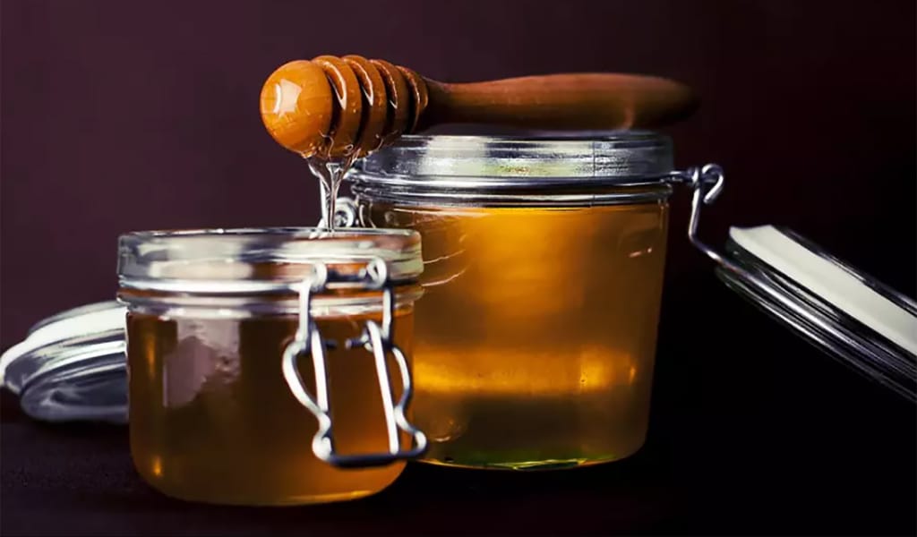 Күнде бал қосылған су ішсеңіз не болады?