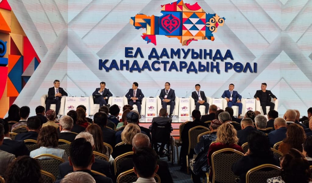 Елордада шетелдегі қандастардың өзекті мәселелеріне арналған форум өтуде