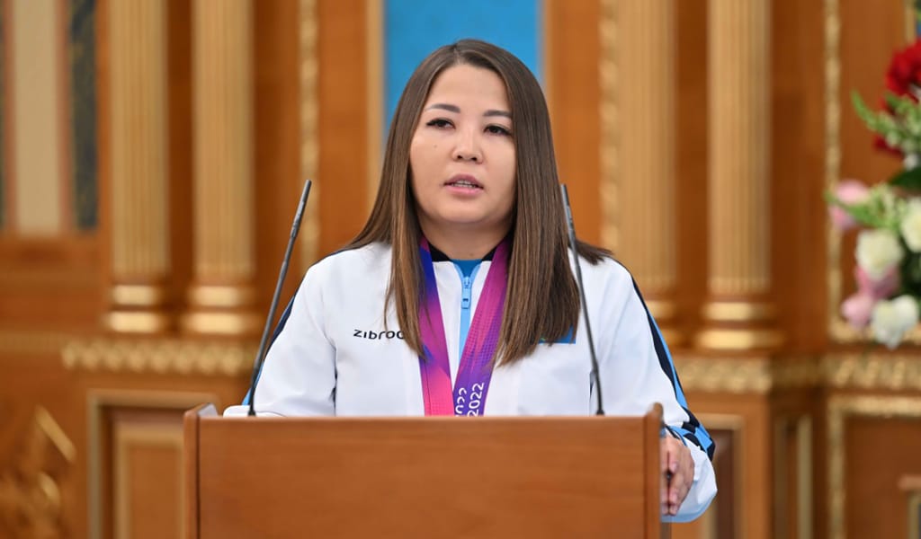Азиядада алтын жеңіп алған қыз Президентті тойына шақырды