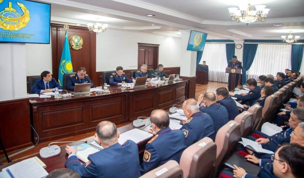Министр полицияға барлық мектепке бейнебақылау камераларын орнатуды тапсырды (ВИДЕО)