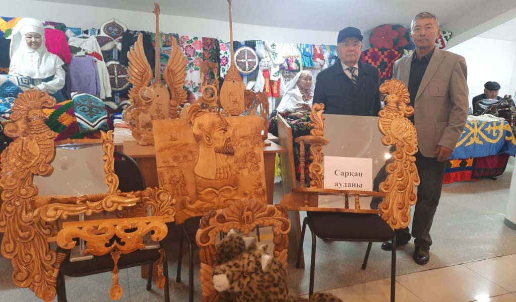 ҚОЛӨНЕРШІЛЕР САЙЫСҚА ТҮСТІ