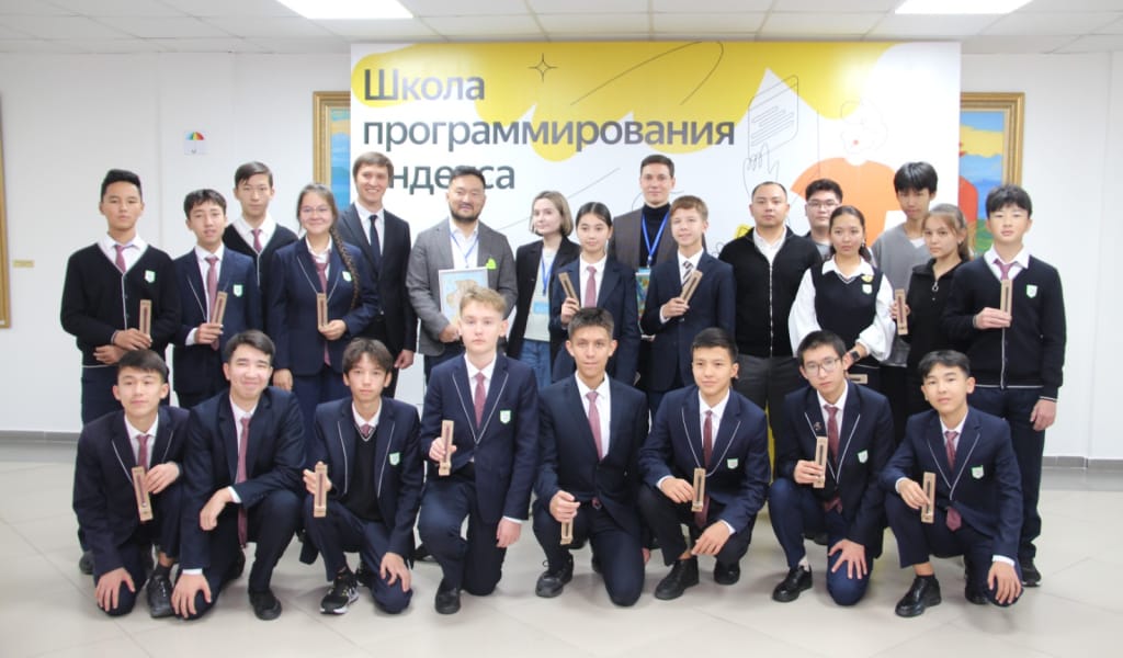 НЗМ базасында Яндекс бағдарламалау мектебінің ресми ашылуы өтті