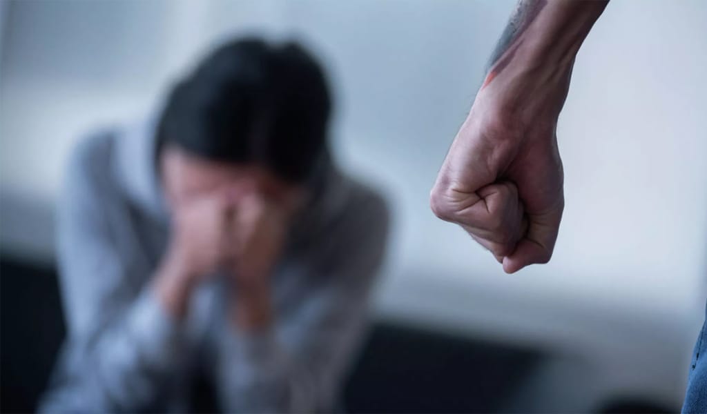 Әйел-баласын сабайтындар сот шешімімен үйінен қуылуы мүмкін – ІІМ