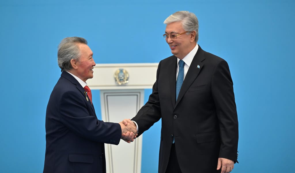 Төлен Әбдікұлы Президентке: Әрі ұялтып, әрі қуантып отырсыз