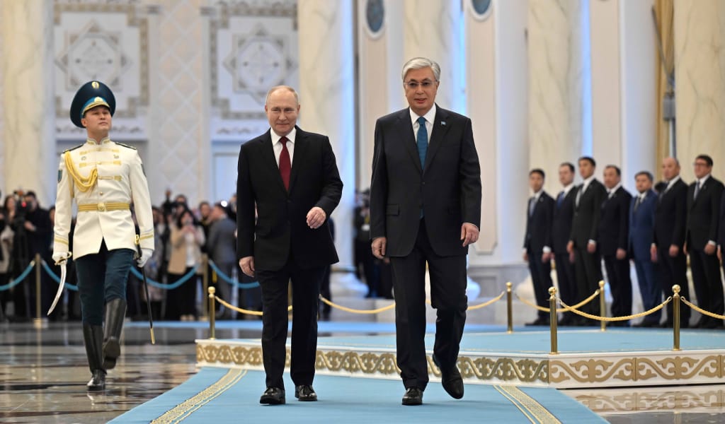 Қасым-Жомарт Тоқаев пен Владимир Путин Қазақстан мен Ресейдің XIX Өңіраралық ынтымақтастық форумының пленарлық отырысына қатысты