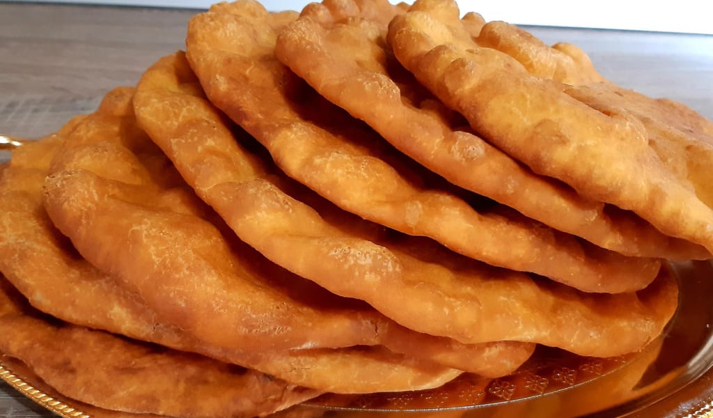 МАЙЛЫ ШЕЛПЕК (ӘҢГІМЕ)
