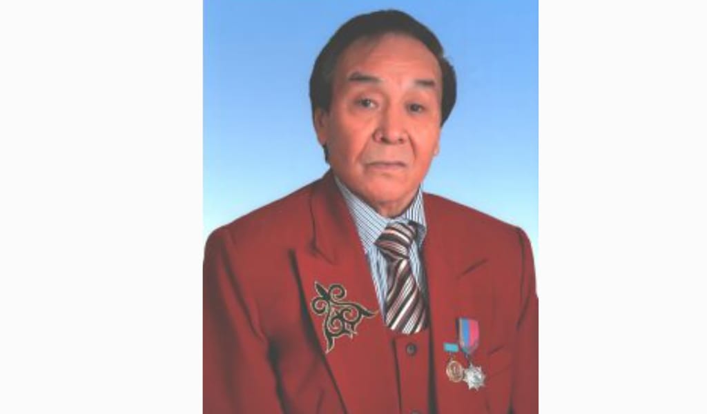  Жетісу тарихына ден қойған