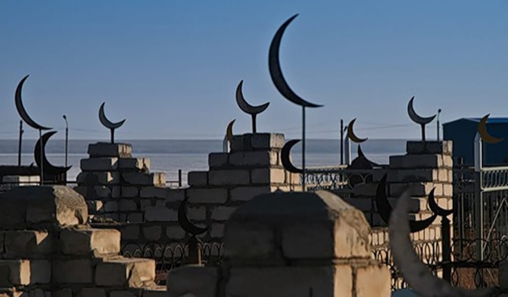 ҚАБІРСТАНҒА ЗИЯРАТ ЕТУГЕ БОЛА МА?