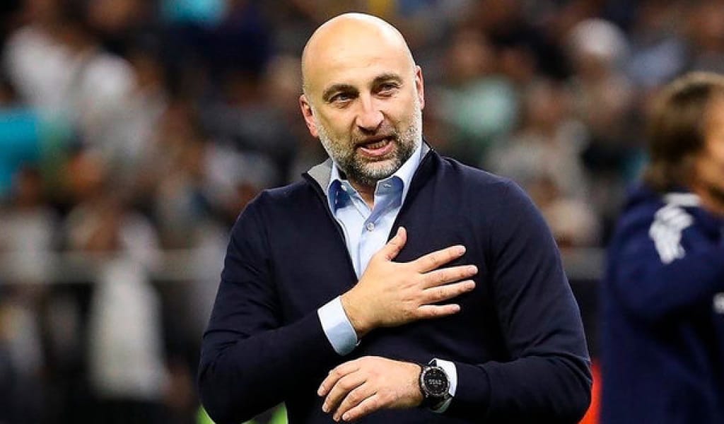 Футболдан Қазақстан құрамасының бас жаттықтырушысы ресми мәлімдеме жасады