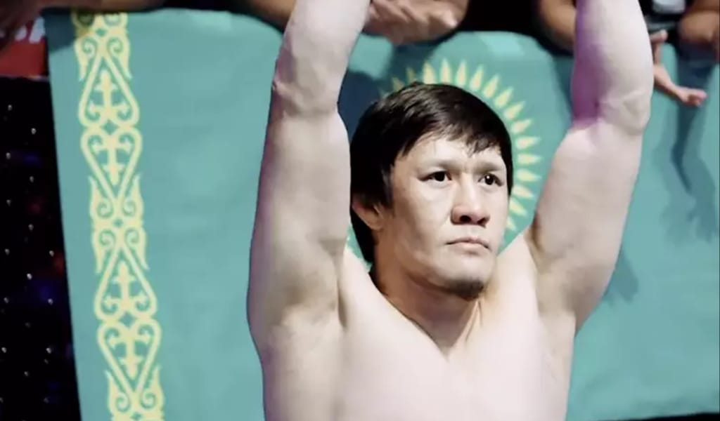 "UFC-ге оралғым келеді". Жұмағұлов нокатупен жеңістен кейін сұхбат берді