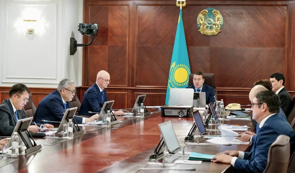 "Шұғыл әрекет етуіміз керек". Смайылов жылу мәселесі жайлы айтты