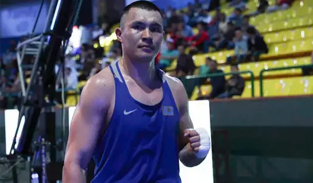 Қамшыбекті Қазақстан құрамасынан "шығарып тастады"