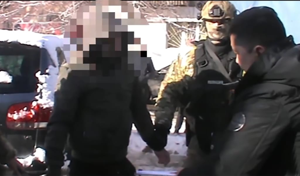 ТЕКЕЛІ ТҰРҒЫНЫНАН ІРІ МӨЛШЕРДЕ МАРИХУАНА ТӘРКІЛЕНДІ