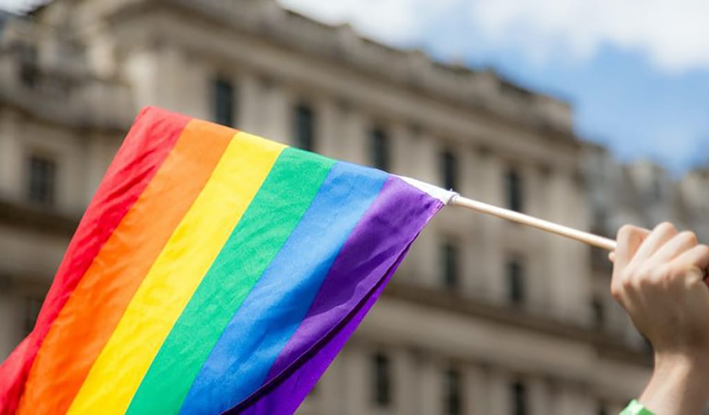  ӘЗӘЗІЛДЕР ЕСІРМЕСІН