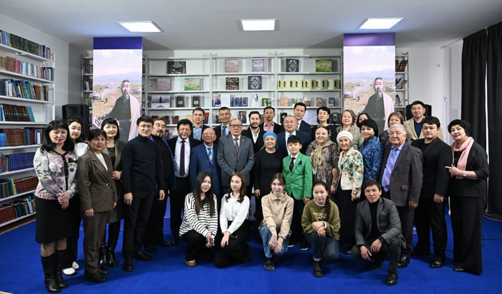 Жүрегімнің түбіне терең бойла...