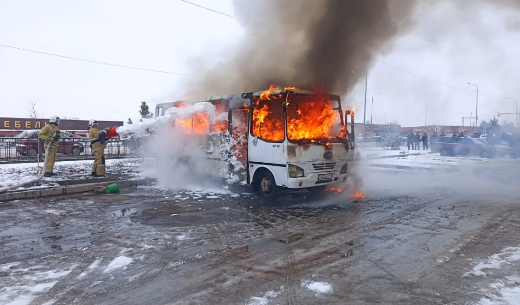 ЖЕТІСУ ОБЛЫСЫНДА АВТОБУС ӨРТЕНДІ