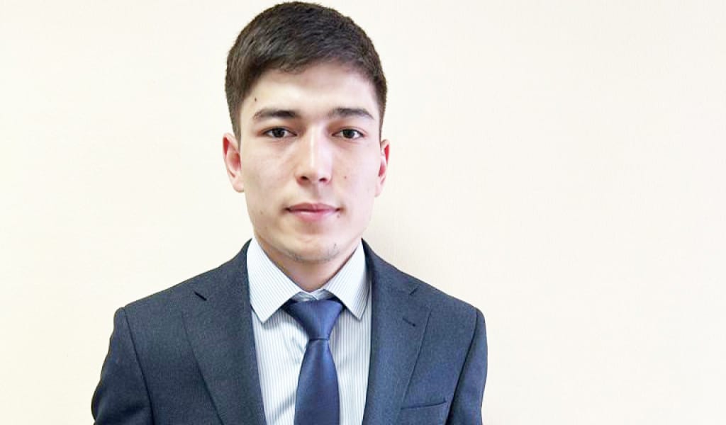 ТМД БОЙЫНША ҮЗДІК СТУДЕНТ
