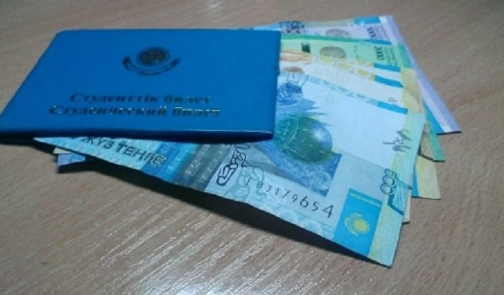 Биыл колледж студенттерінің шәкіртақысы тағы 50%-ға өседі