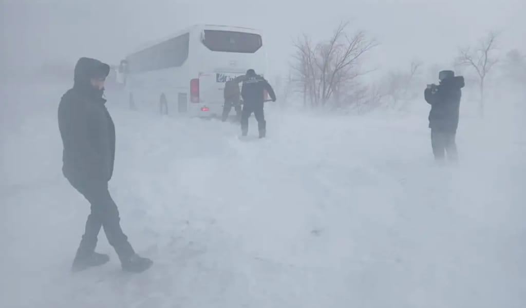 ҚазАвтоЖол 7 облыста ауа райына байланысты 19 жол жабылғанын мәлімдеді