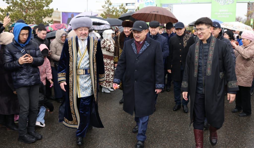 &nbsp; ҰЛЫСТЫҢ ҰЛЫ КҮНІ &ndash; МЫҢ ЖЫЛДЫҚТЫҢ ТҰНЫҒЫ