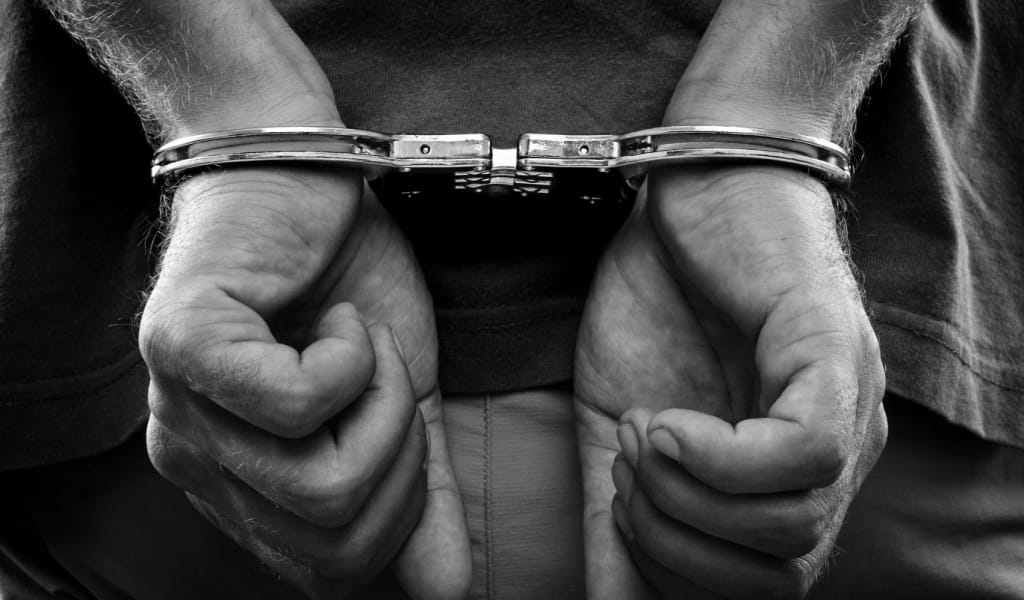5 жыл жасырынған: Іздеуде жүрген екі қылмыскер Түркиядан елге жеткізілді