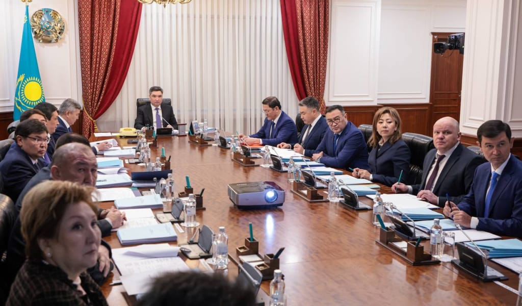 АКТИВТЕРДІ ҚАЙТАРУ ЖӨНІНДЕ КОМИССИЯ ОТЫРЫСЫ ӨТТІ