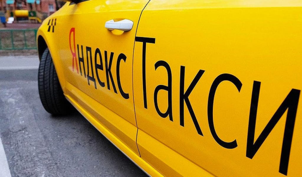 Депутаттар Яндекс таксидің бағасына шағымданып, тарифтерді төмендетуді ұсынды