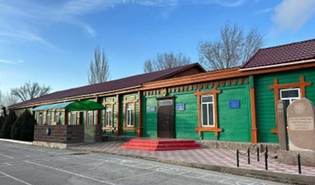 Шежірелі шегара шебінде