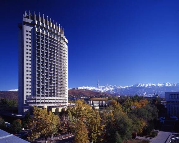 Талдықорғанның бағы да, соры да – Алматы