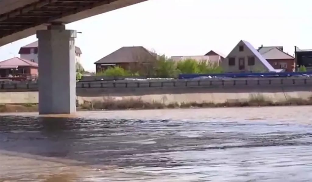 Жайық тағы көтеріліп жатыр