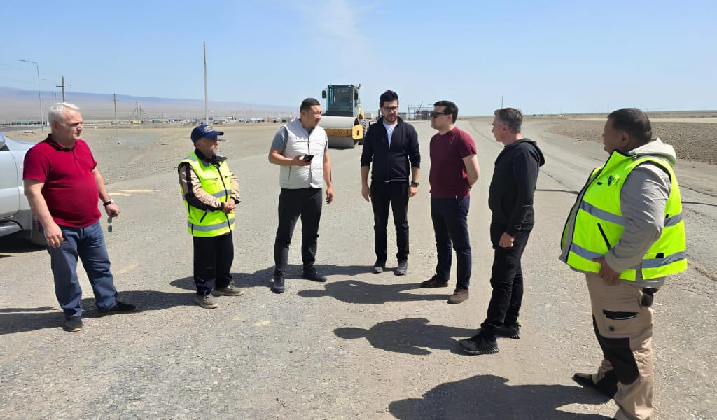 "ДОСТЫҚ" ЖӘНЕ "НҰР ЖОЛЫ" ӨТКІЗУ ПУНКТЕРІНЕ КІРЕ БЕРІСТЕРДІ КЕҢЕЙТУ БОЙЫНША ЖОБАЛАР ЗЕРДЕЛЕНДІ
