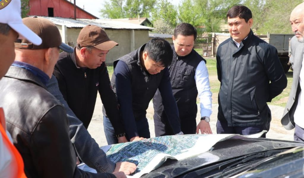 ҚАЛА ӘКІМІ ЖОЛ ҚҰРЫЛЫСЫ МЕН АУЛАЛАРДАҒЫ АБАТТАНДЫРУ ЖҰМЫСТАРЫН КӨРДІ