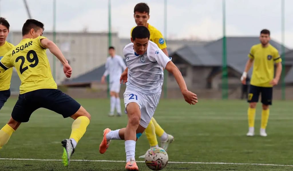 Футболдан ел чемпионатында «Жетісу» көш басындағы «Ақтөбені» ұтты